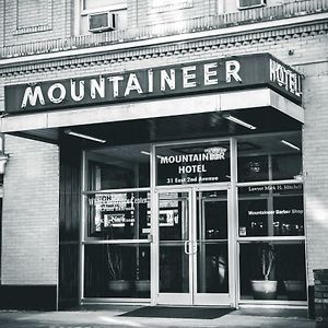 The Mountaineer Hotel